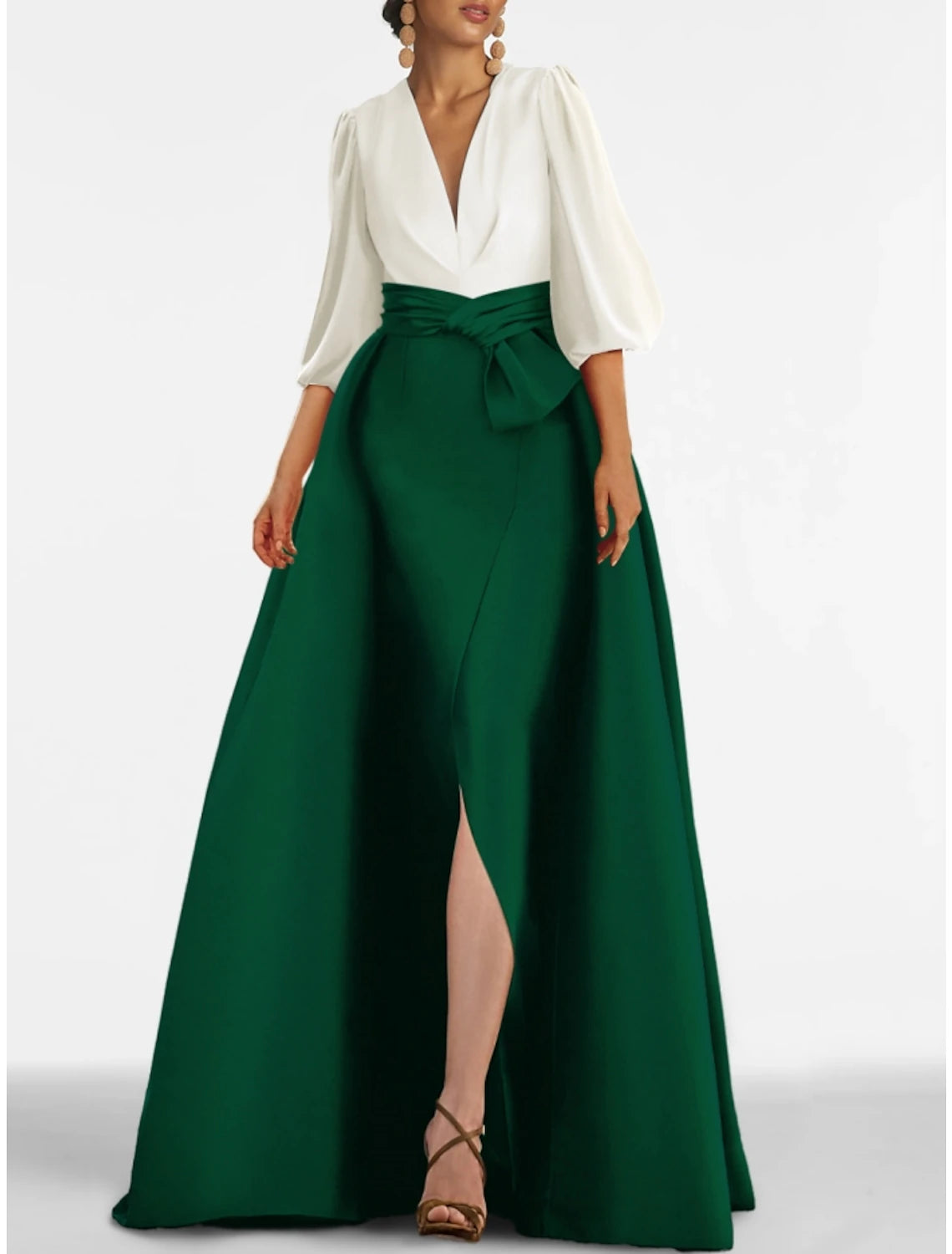 Abito da sera a trapezio, elegante, formale, con strascico a spazzola, mezza manica, scollo a V, in raso con fiocco/fiocchi, pieghe e spacco 2025